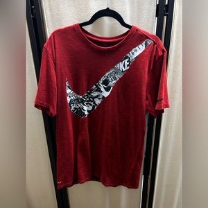 Men’s The Nike Tee Shirt